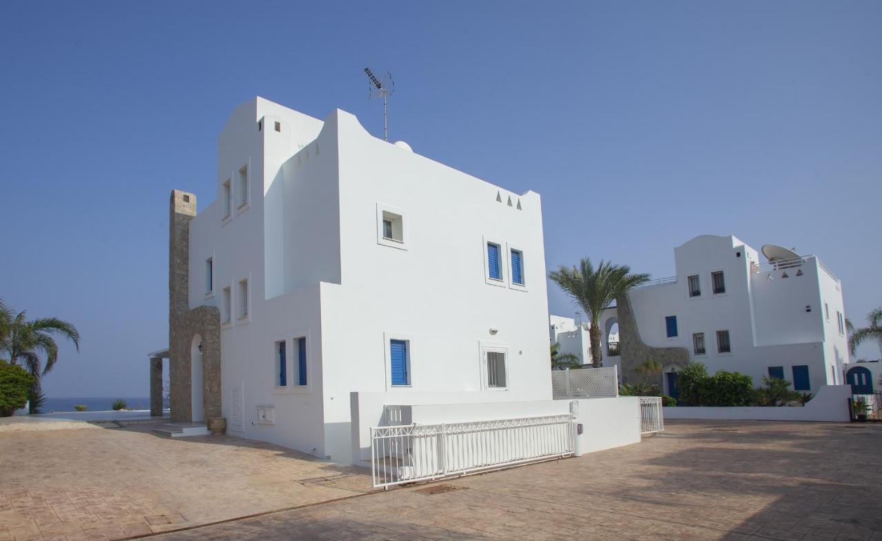 פרוטאראס Mimoza Seafront Villa מראה חיצוני תמונה