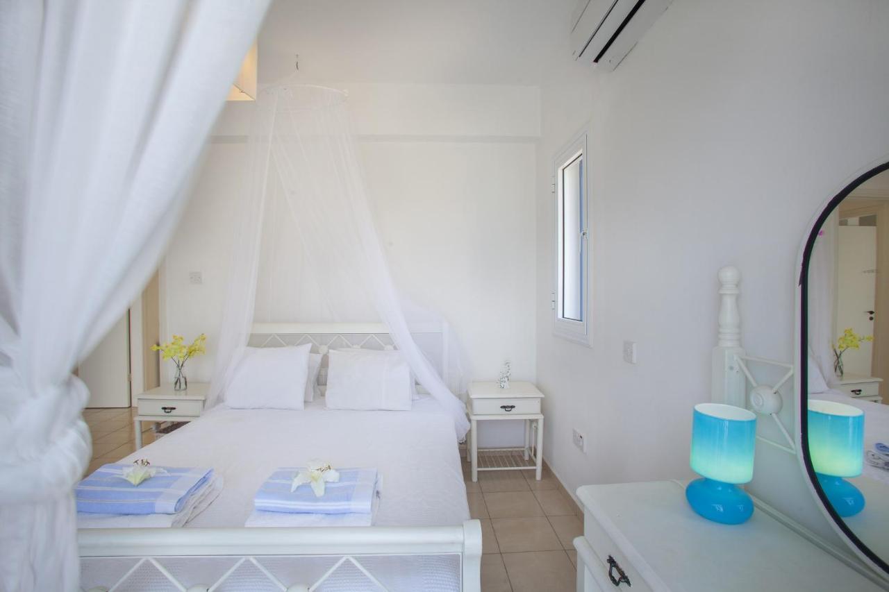 פרוטאראס Mimoza Seafront Villa מראה חיצוני תמונה